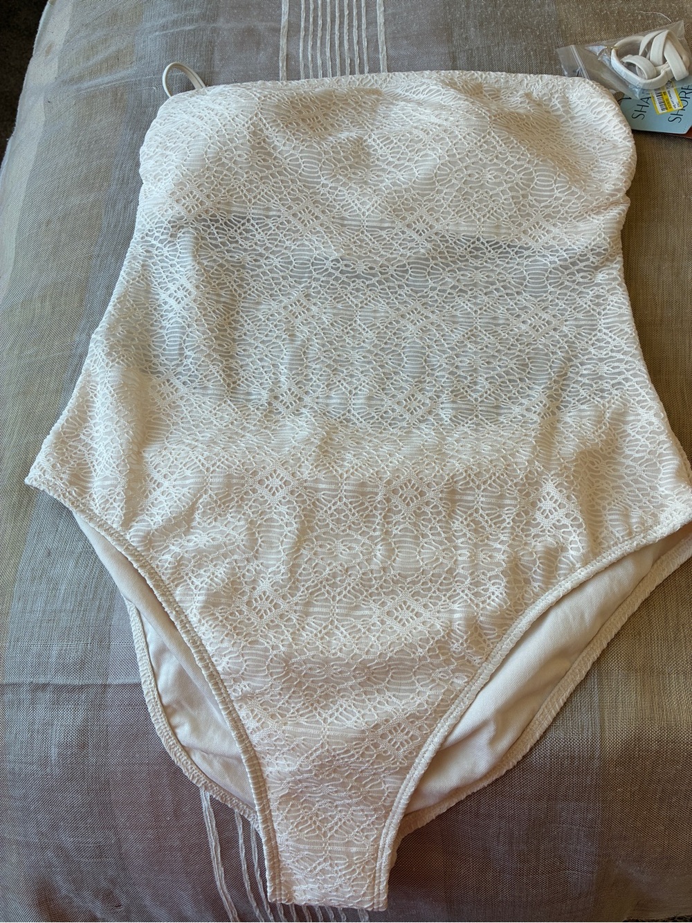 Shade and Shore one piece bathing suit